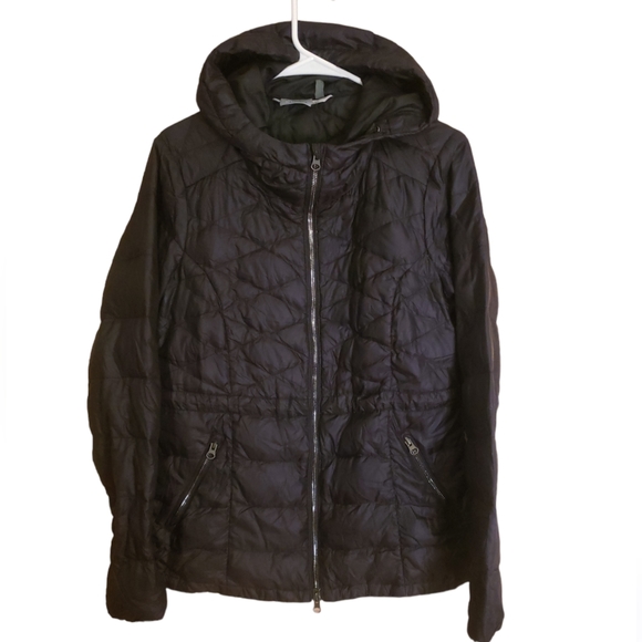 Athleta Jackets & Blazers - Athleta Women's Small Black Quilted Puffer Hooded Jacket